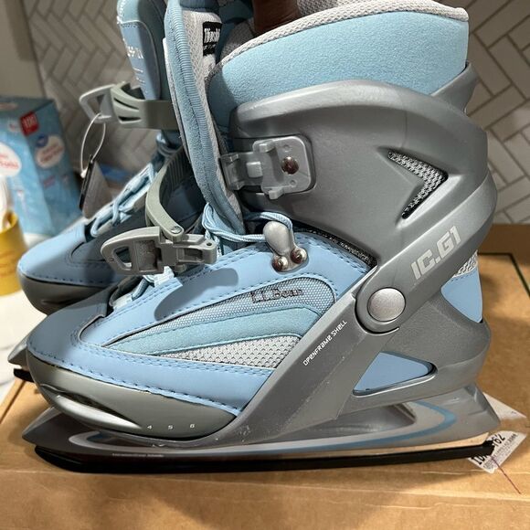 L.L. Bean Girls ADJUSTABLE sz W 6Skates Open Frame Shell IC.G1 Soft Boot